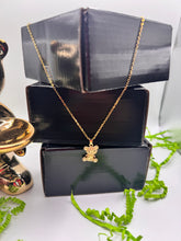 Cargar imagen en el visor de la galería, Rhinestone Tiny Bear Gold
